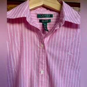 Ralph Lauren long sleeve shirt. Like new. Size XS.